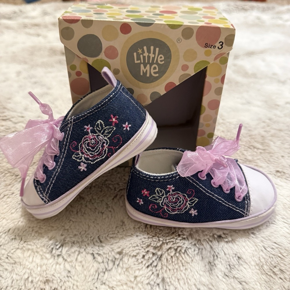 Vintage NIB little Me Denim Embroidered Baby Girl Shoes With Pink Laces Size 3